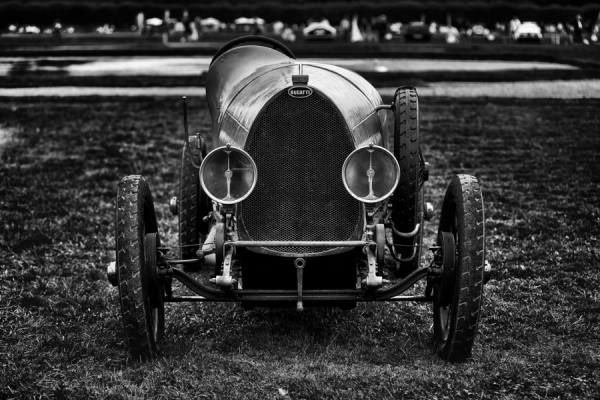 Photograph Yasuhiro Sakuda Bugatti Type 13 on One Eyeland
